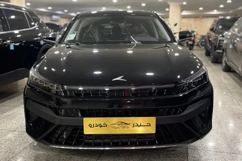 کی ام سی، J7
