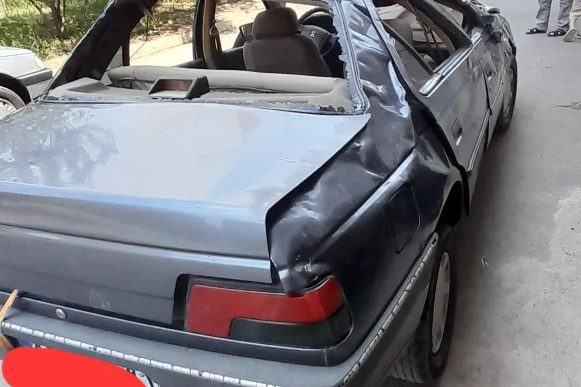پژو،  405