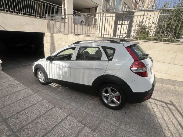 دانگ فنگ  H30 کراس