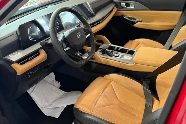 اینفینیت، اکسپلورر