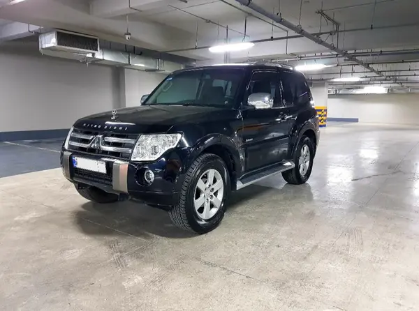 میتسوبیشی، پاجرو دو در