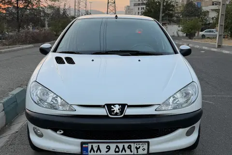 پژو، 206