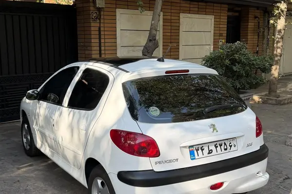 پژو  206