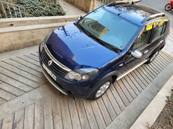 رنو، ساندرو استپ وی