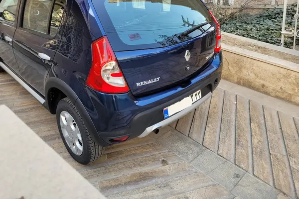 رنو، ساندرو استپ وی