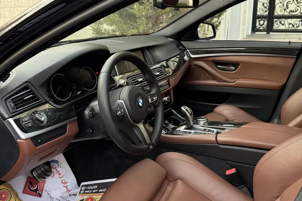 ب ام و، سری 5 سدان