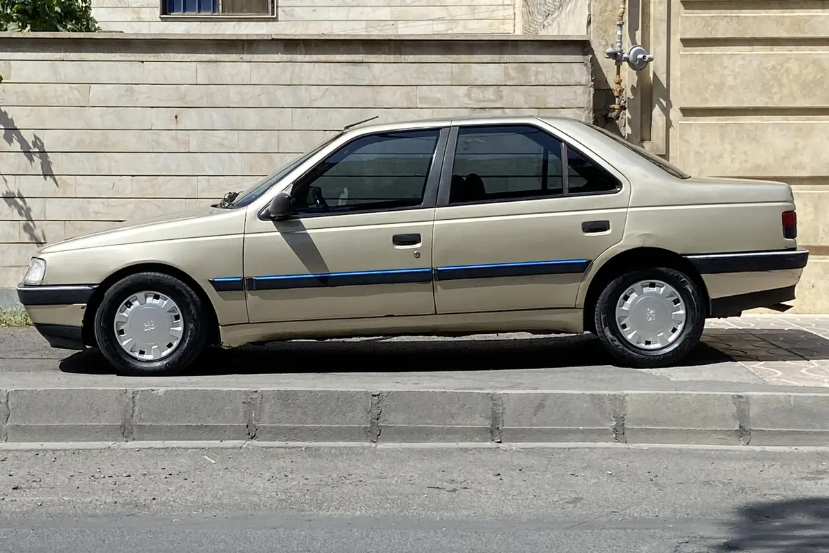 پژو  405