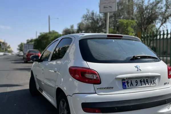 پژو  207