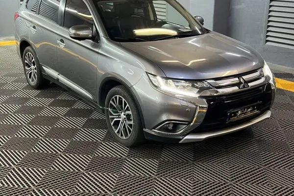 میتسوبیشی، اوتلندر