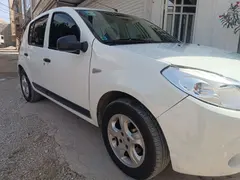 رنو، ساندرو