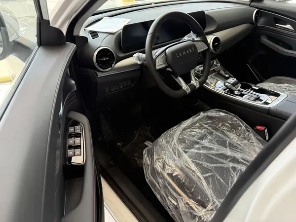 لاماری، ایما