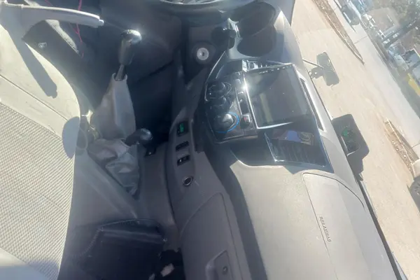 تویوتا، هایلوکس دو کابین