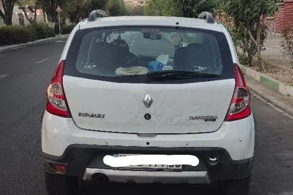 رنو،  ساندرو استپ وی