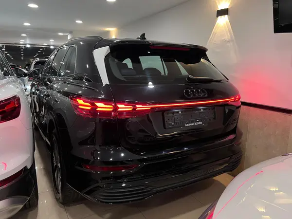 آئودی، Q5 e-tron