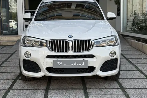 ب ام و، X4
