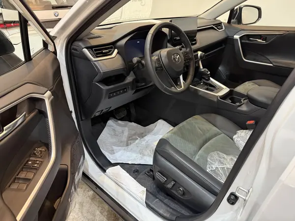 تویوتا، راوفور