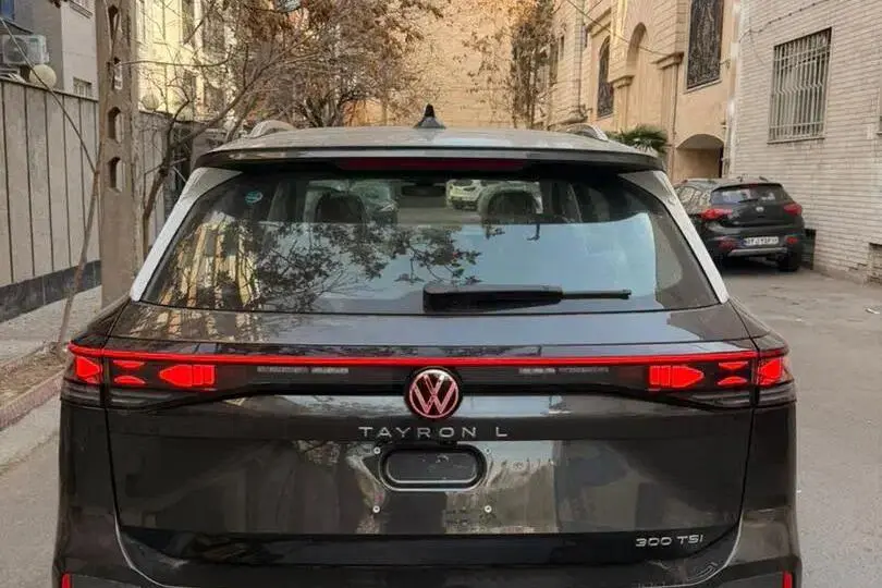 فولکس،  تایرون L