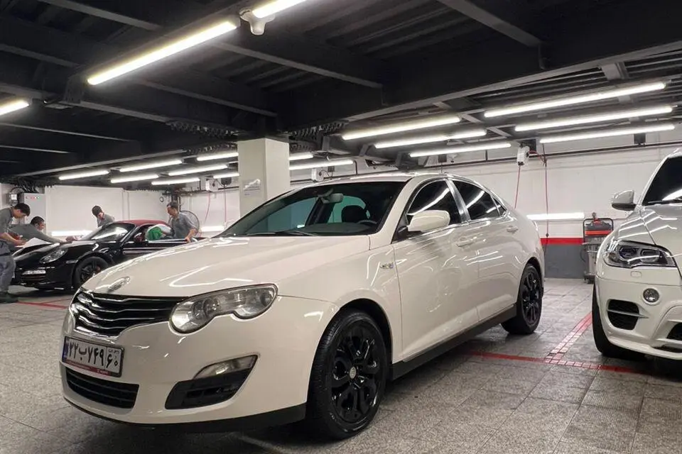 ام جی،  550