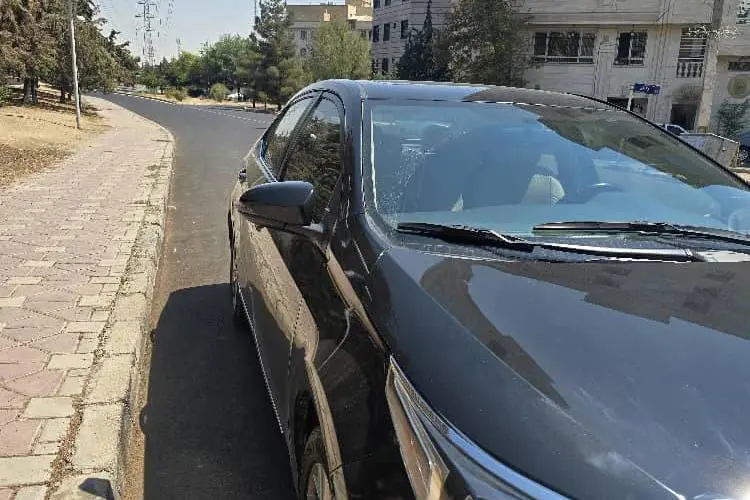 تویوتا  کرولا