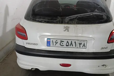 پژو، 206