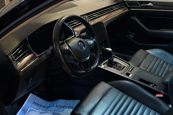 فولکس، پاسات