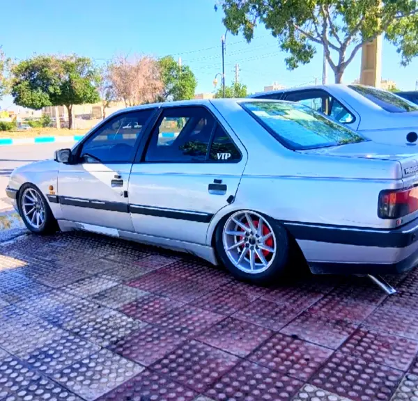 پژو  405