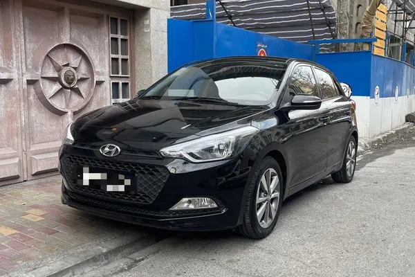 هیوندای، i20