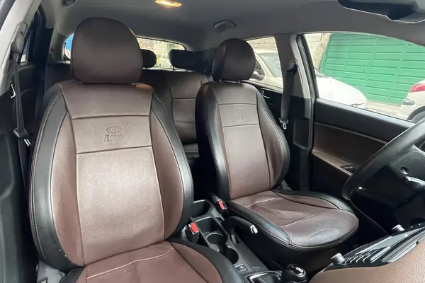 هیوندای، i20