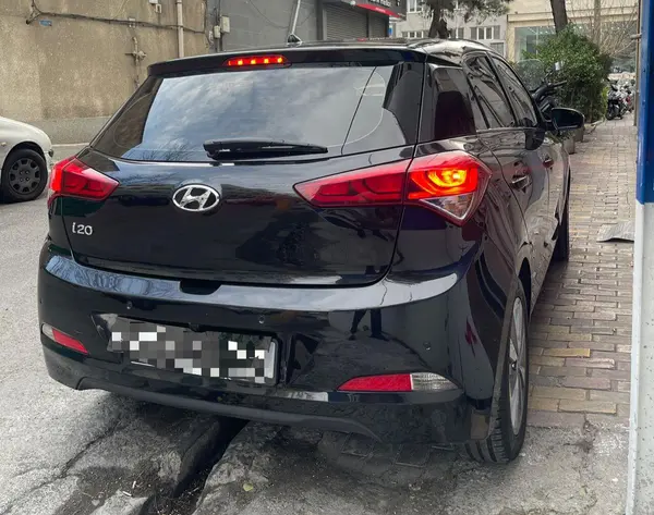 هیوندای، i20