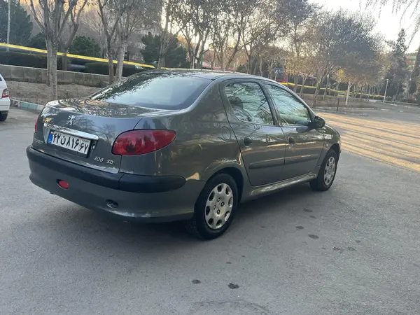 پژو، 206 SD