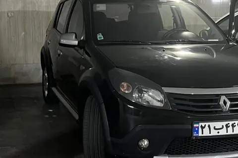 رنو، ساندرو استپ وی