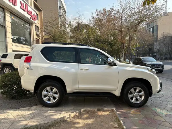 تویوتا، پرادو دو در