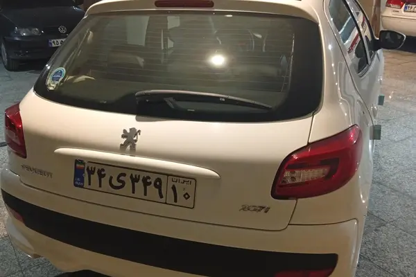 پژو  207