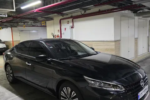 نیسان، آلتیما