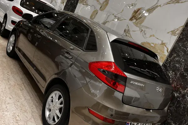 ام وی ام، 315هاچ بک