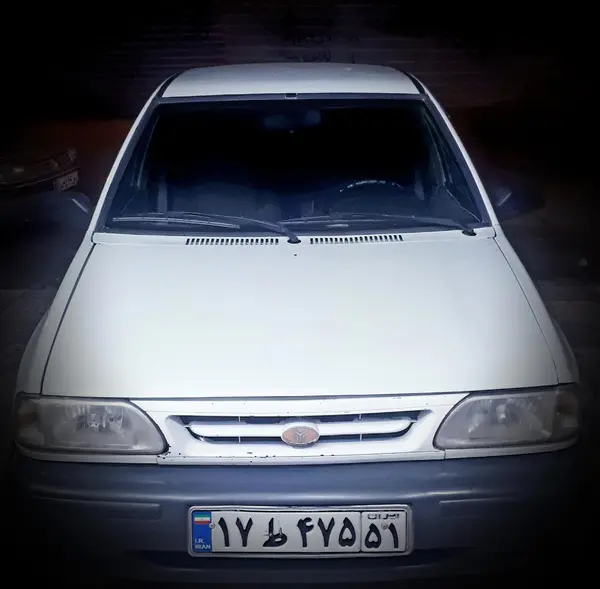 پراید، صندوق دار