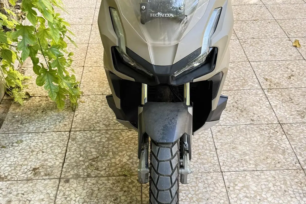 هوندا،  ADV 160