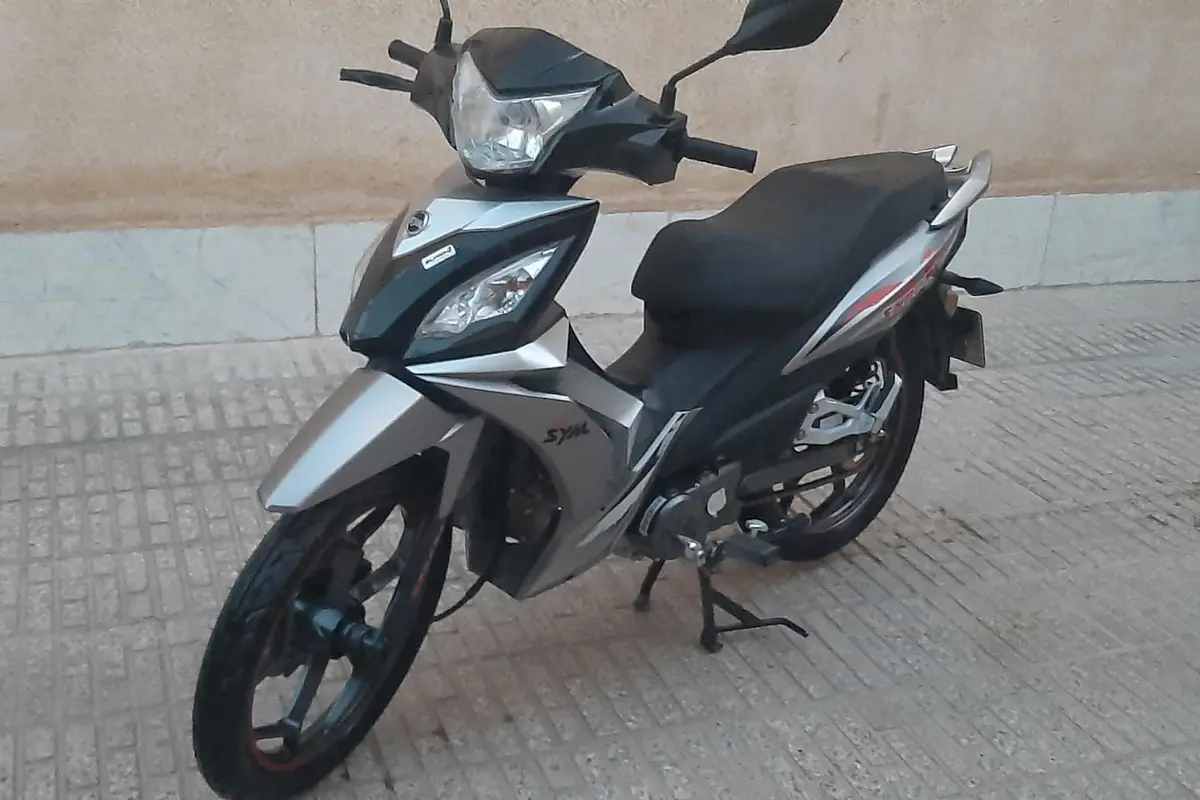 اس وای ام،  130