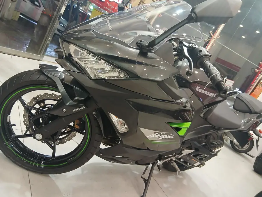 کاوازاکی، نینجا 250