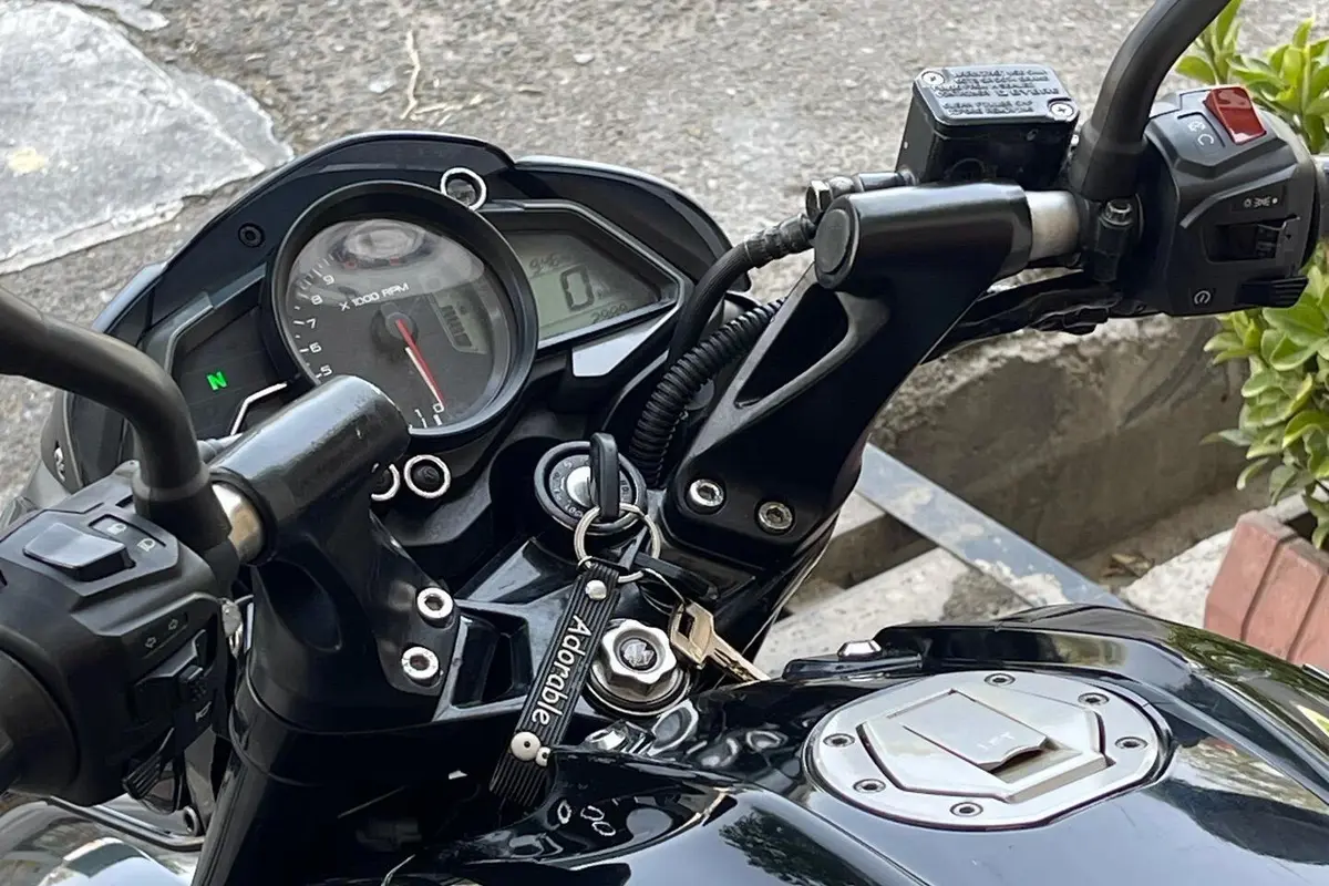 باجاج،  پالس 250NS