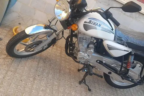 متین خودرو، سیوان MKZ 200