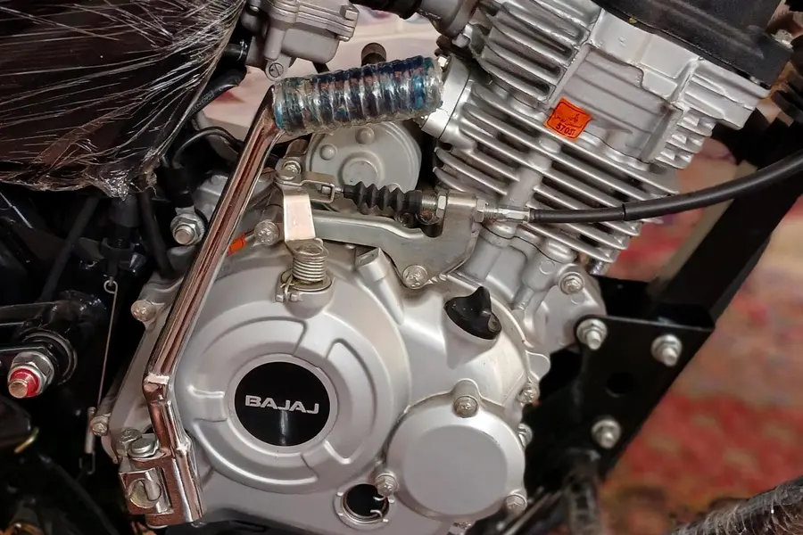 باجاج، بوکسر 150