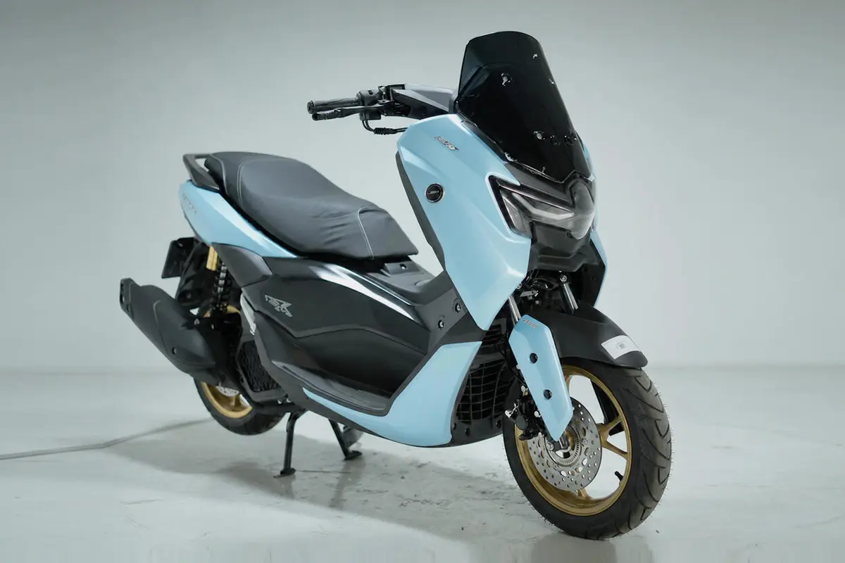 کبیر موتور،  لومکس MX200