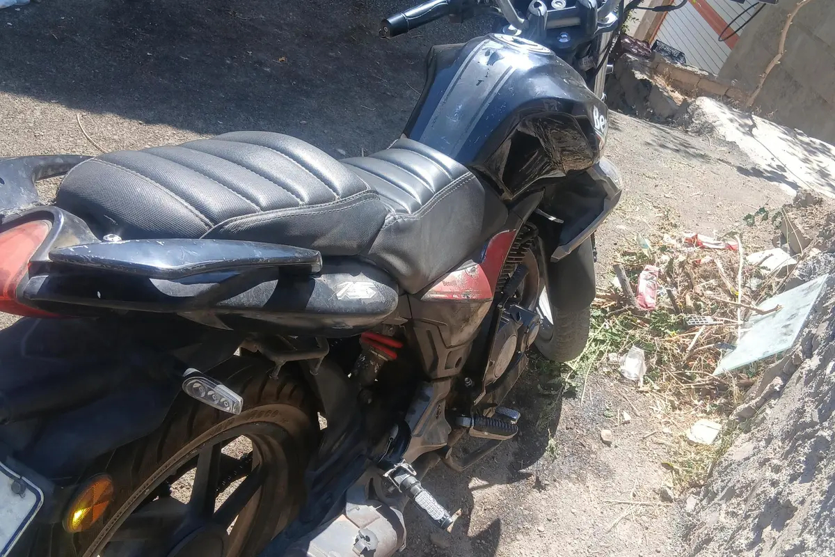 بنلی،  TNT 150