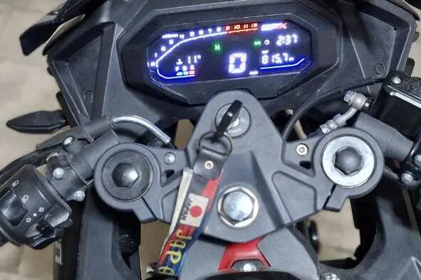 جی پی ایکس، 200R