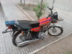 پاسارگاد سیکلت، برمودا 150