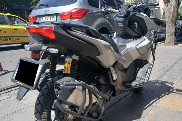 هوندا  ADV 160