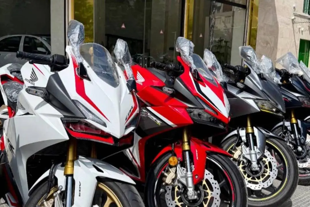 هوندا،  CBR 250