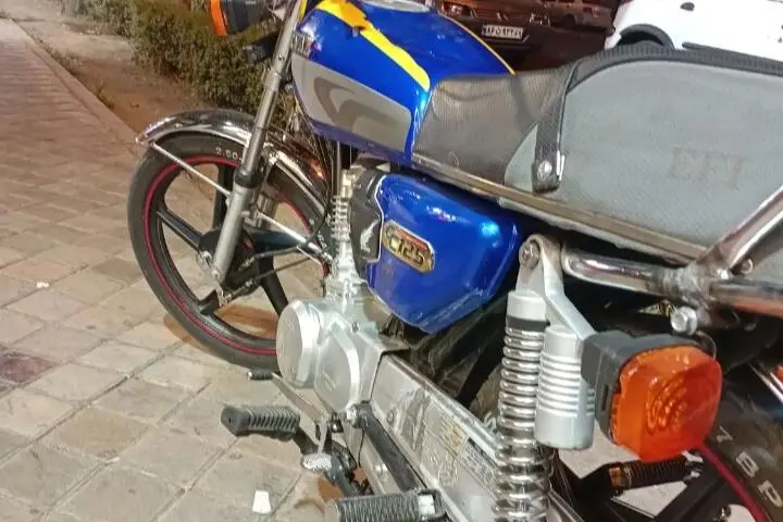 پرواز،  RD 125