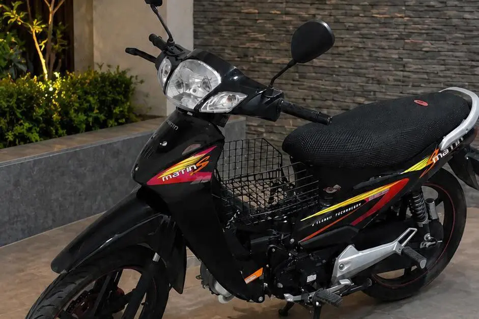 متین خودرو،  سیوان 125